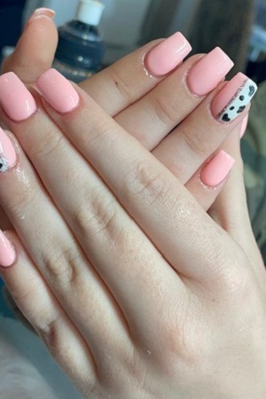 rubber-nails-at-be-beautiful-salon-preston