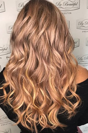 BLONDE-HAIRDRESSERS-IN-PRESTON