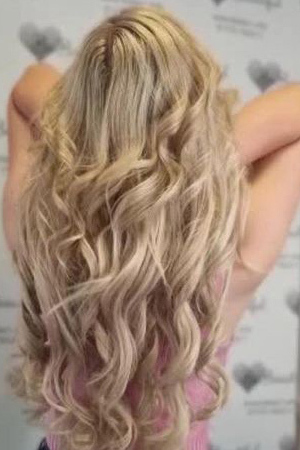 Best-blonde-hairdressers-in-Preston-at-Be-Beautiful-Salon